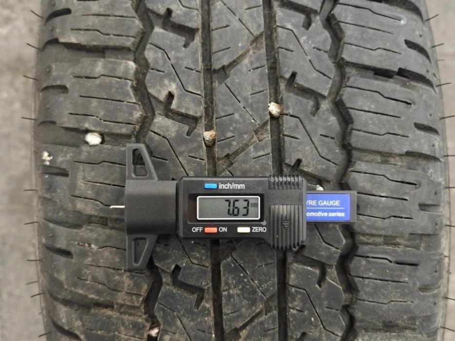 TOYOTA Land Cruiser 2004