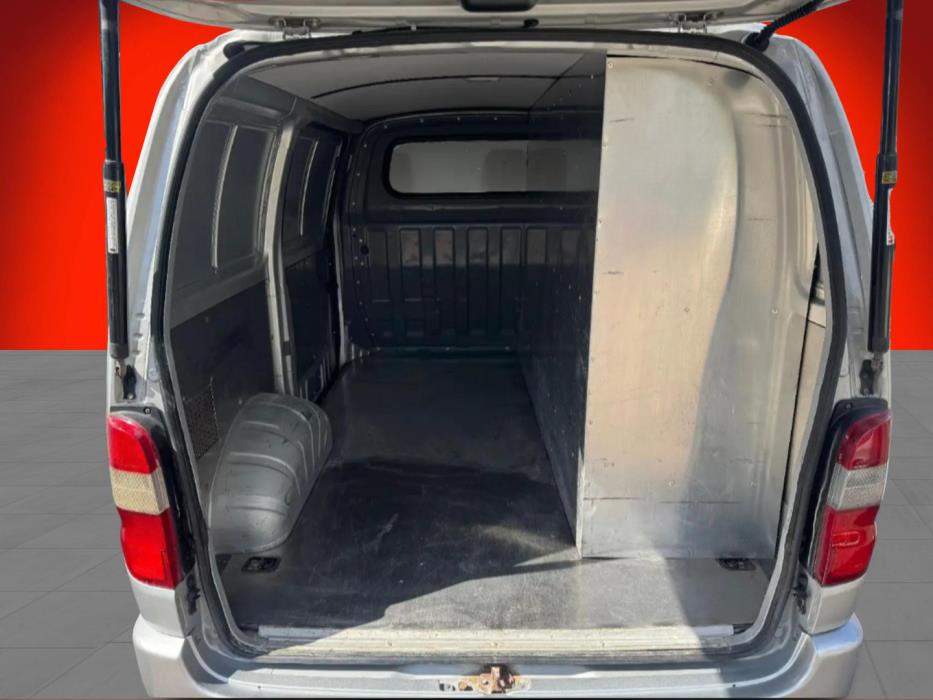TOYOTA HIACE 2008
