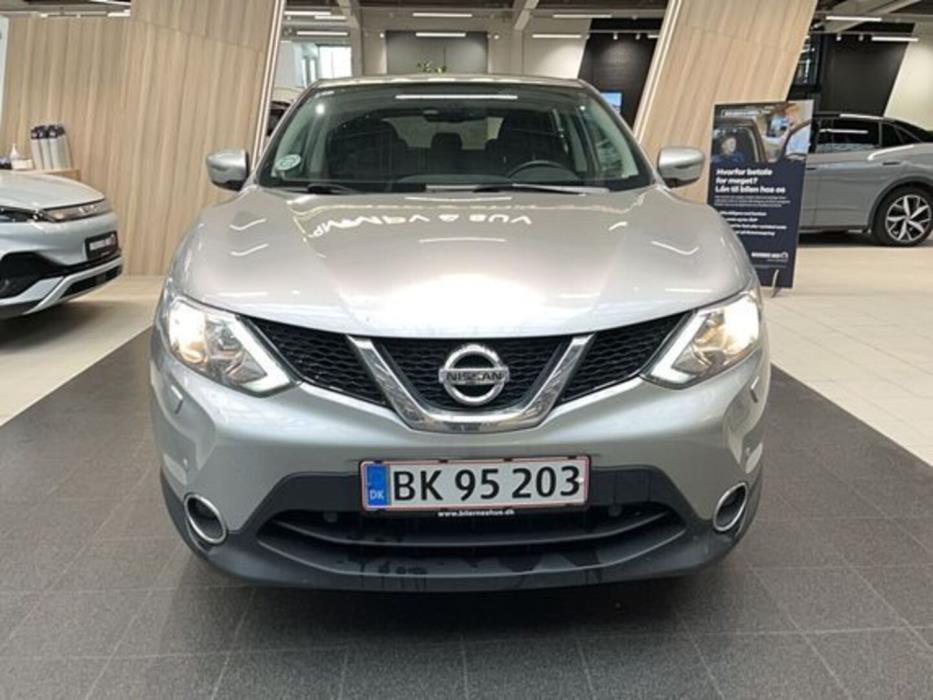 NISSAN QASHQAI 2017