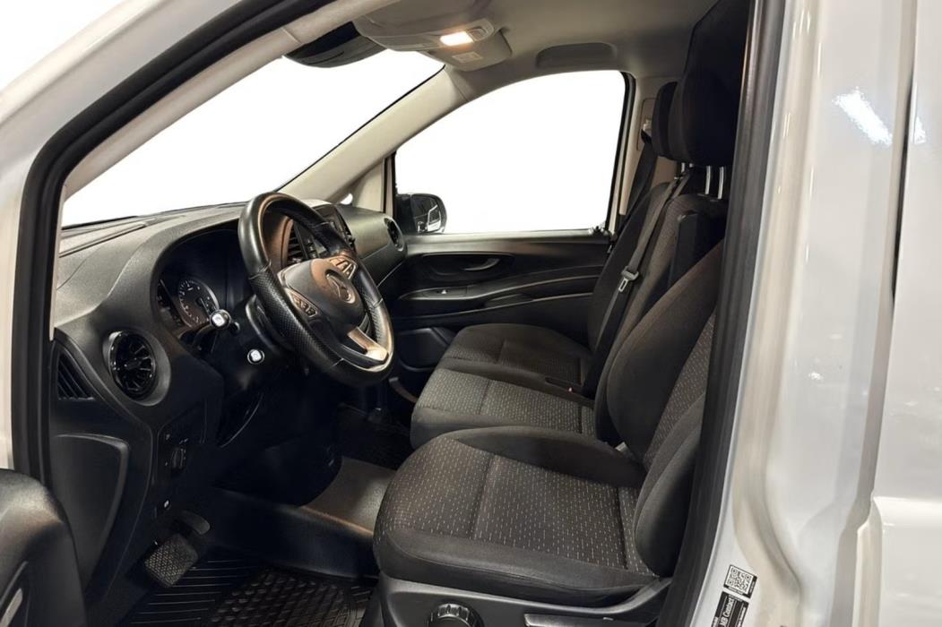 MERCEDES-BENZ VITO 2022