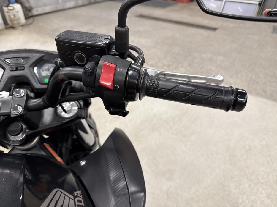 HONDA CB 2016