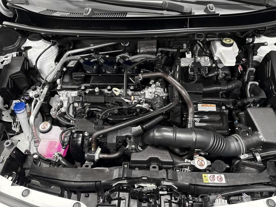 TOYOTA YARIS CROSS 2024