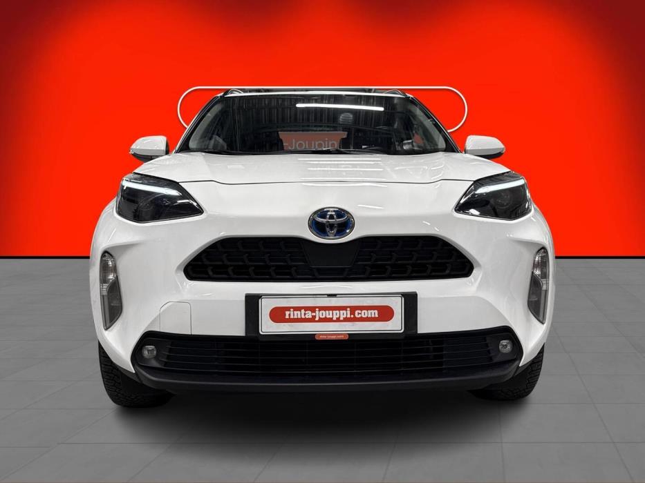 TOYOTA YARIS CROSS 2024