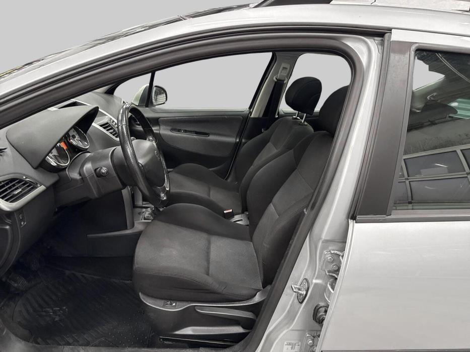 PEUGEOT 207 2007