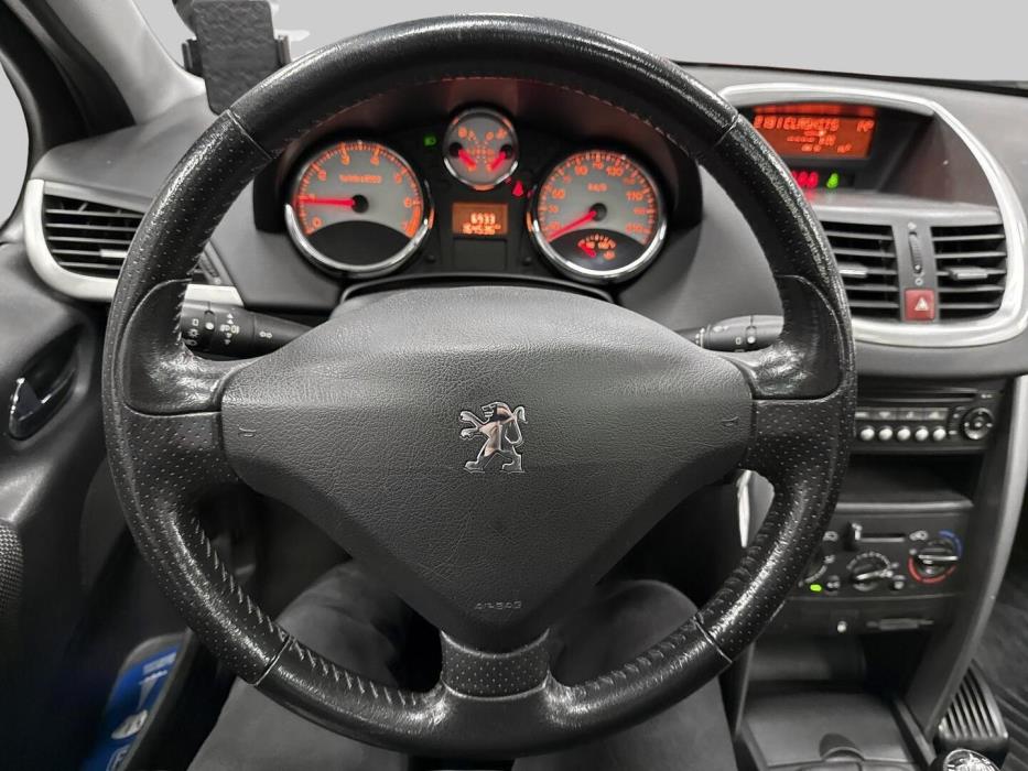 PEUGEOT 207 2007