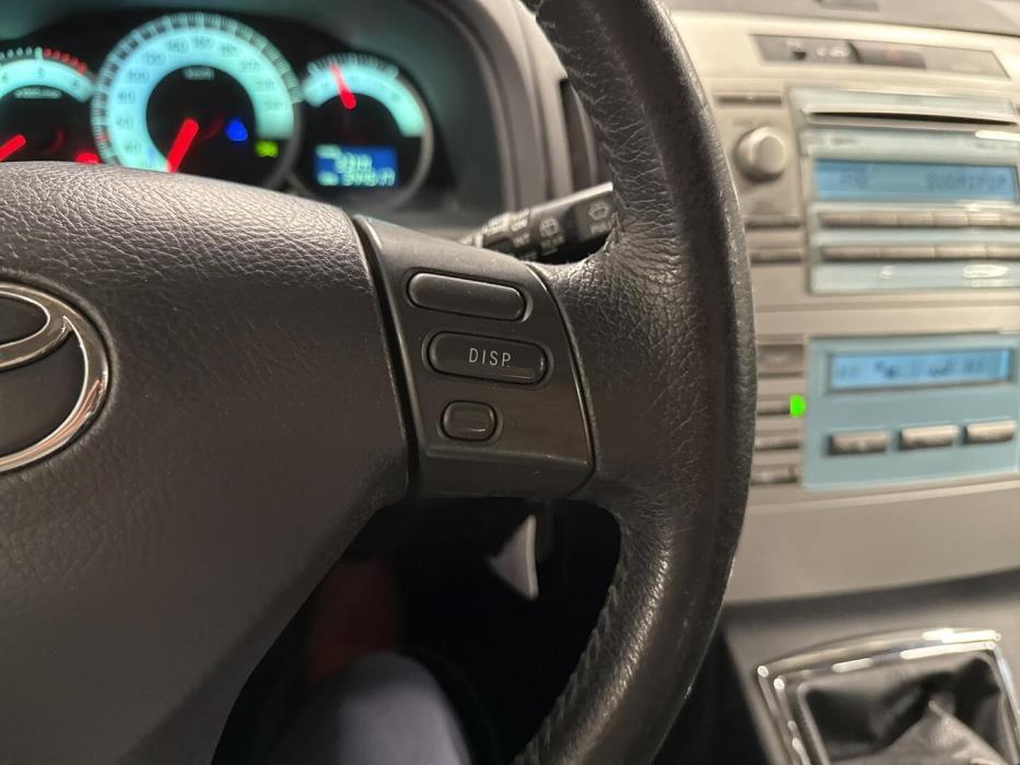 TOYOTA Corolla Verso 2009