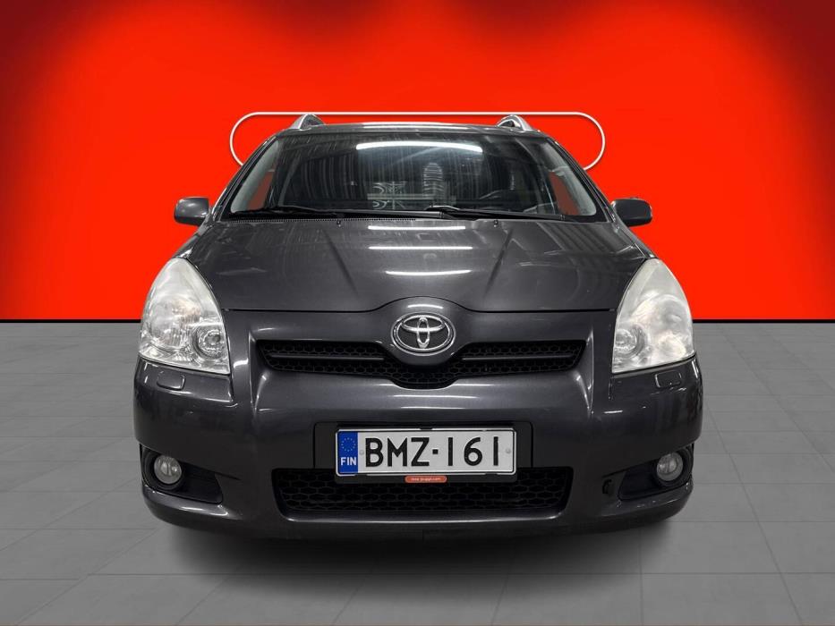 TOYOTA Corolla Verso 2009