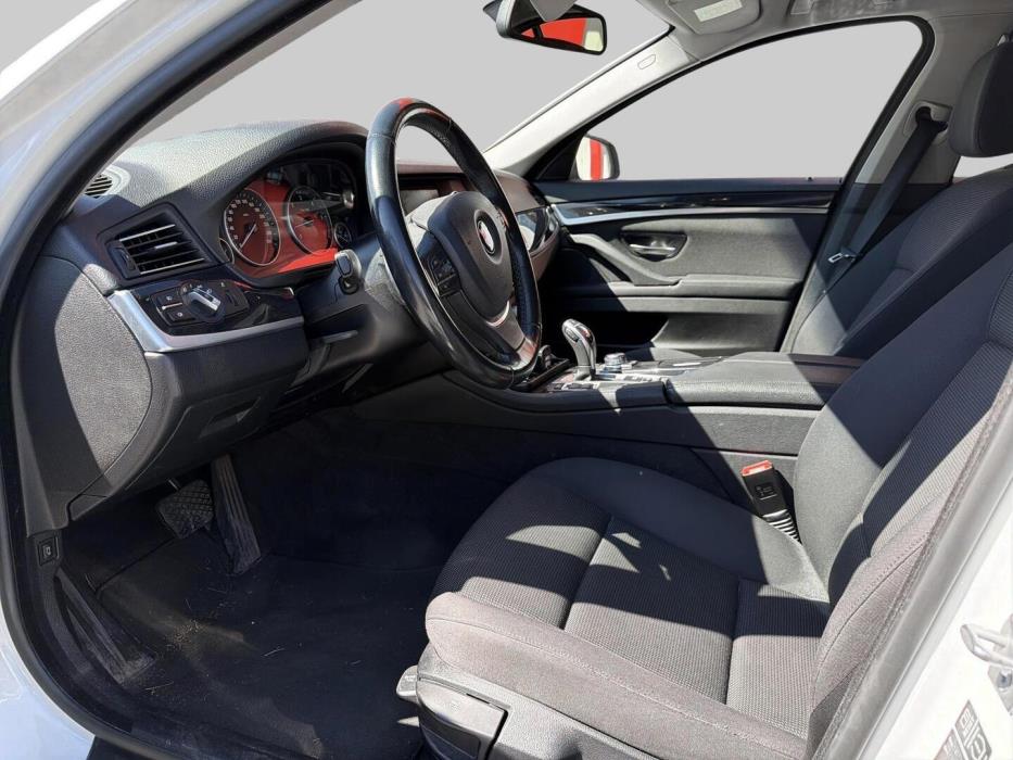 BMW 530 2013