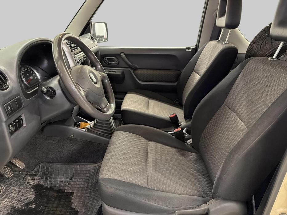SUZUKI Jimny 2006