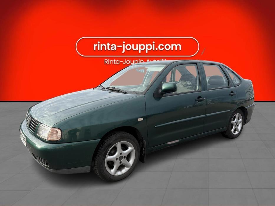 VOLKSWAGEN Polo 1999