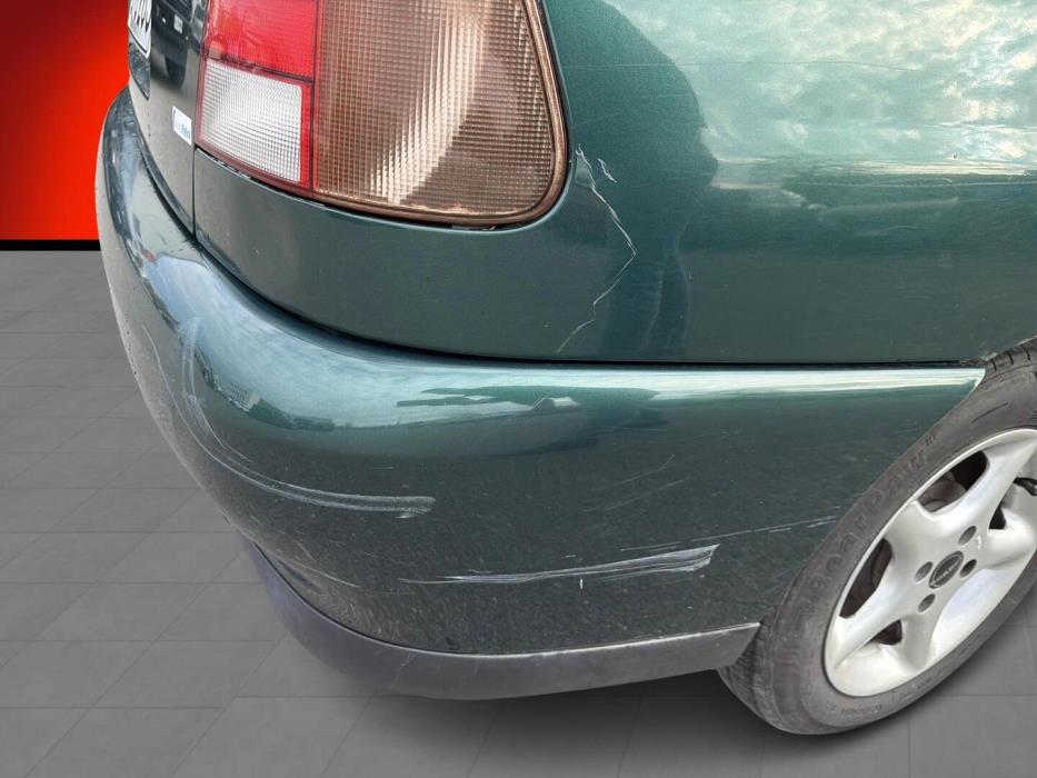 VOLKSWAGEN Polo 1999