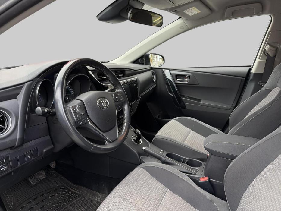 TOYOTA Auris 2019