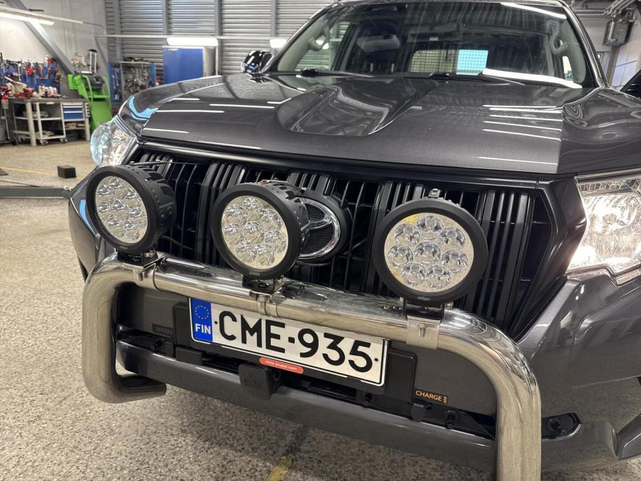 TOYOTA Land Cruiser 2020