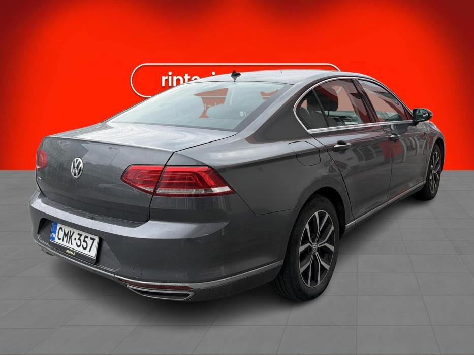 VOLKSWAGEN Passat 2016