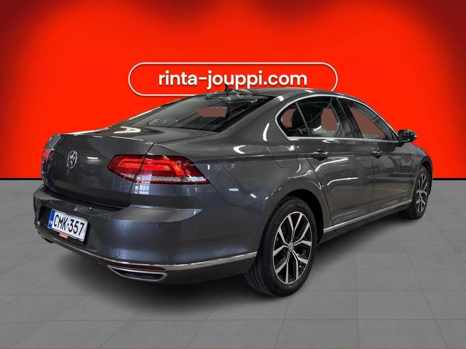 VOLKSWAGEN Passat 2016