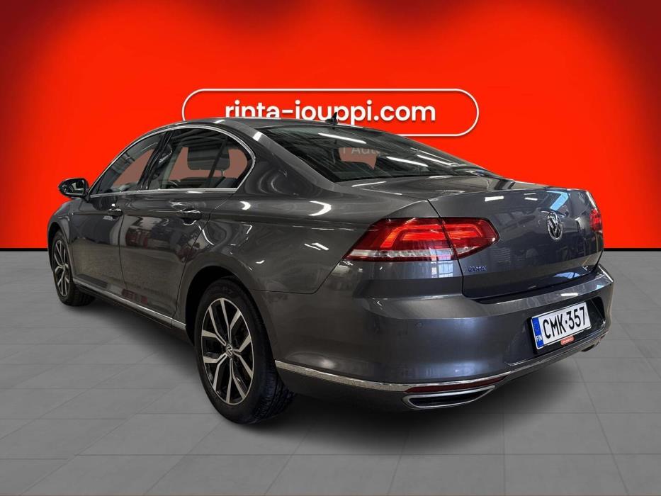 VOLKSWAGEN Passat 2016