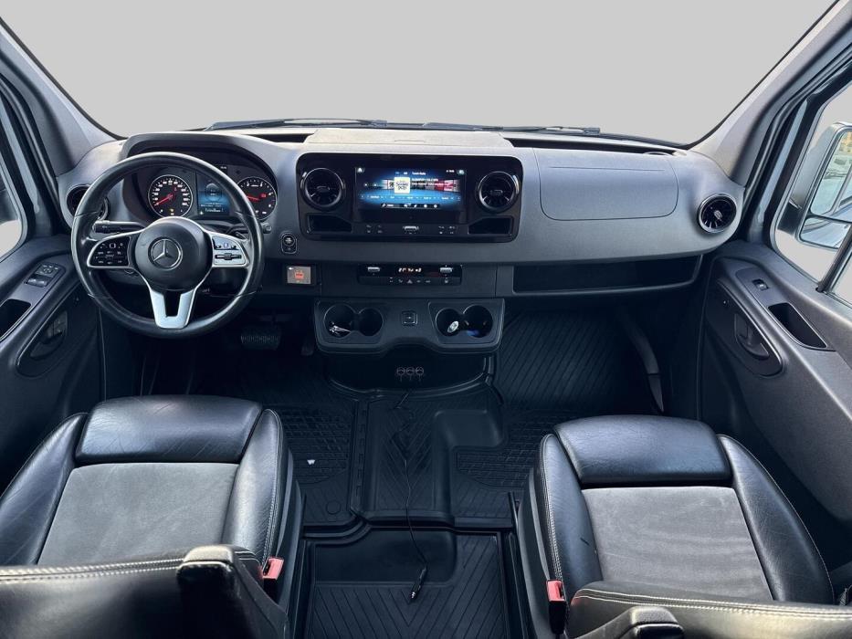 MERCEDES-BENZ Sprinter 2019