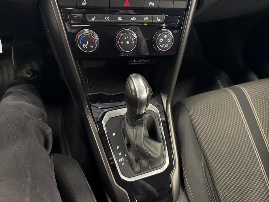 VOLKSWAGEN T-Roc 2020