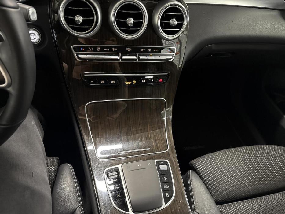 MERCEDES-BENZ GLC 2021