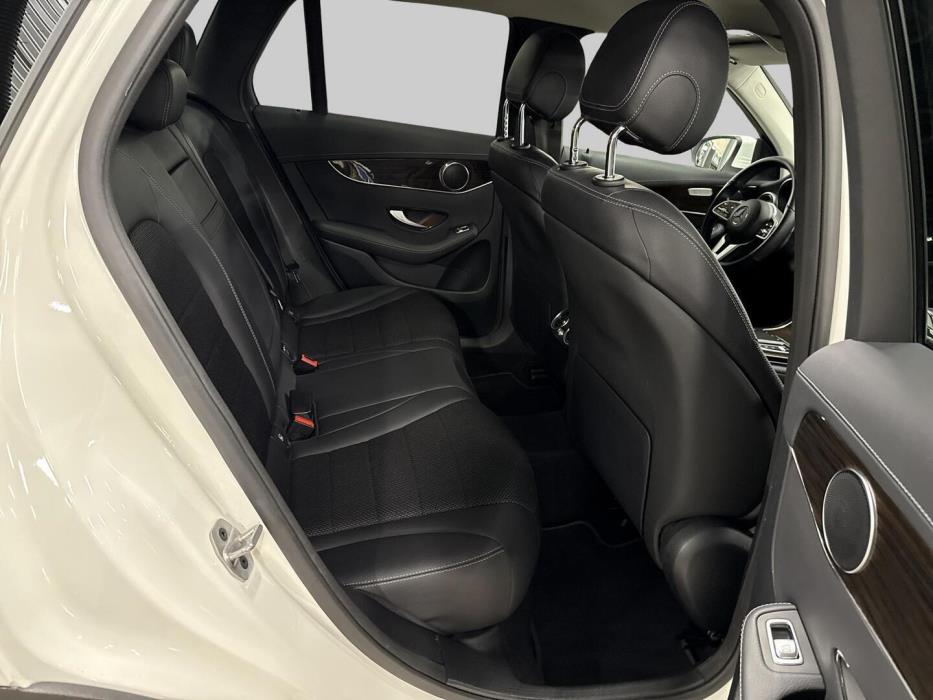 MERCEDES-BENZ GLC 2021