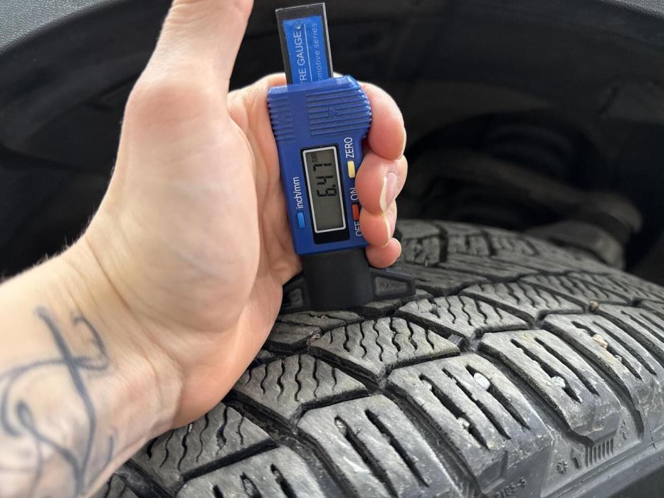 MERCEDES-BENZ GLC 2021