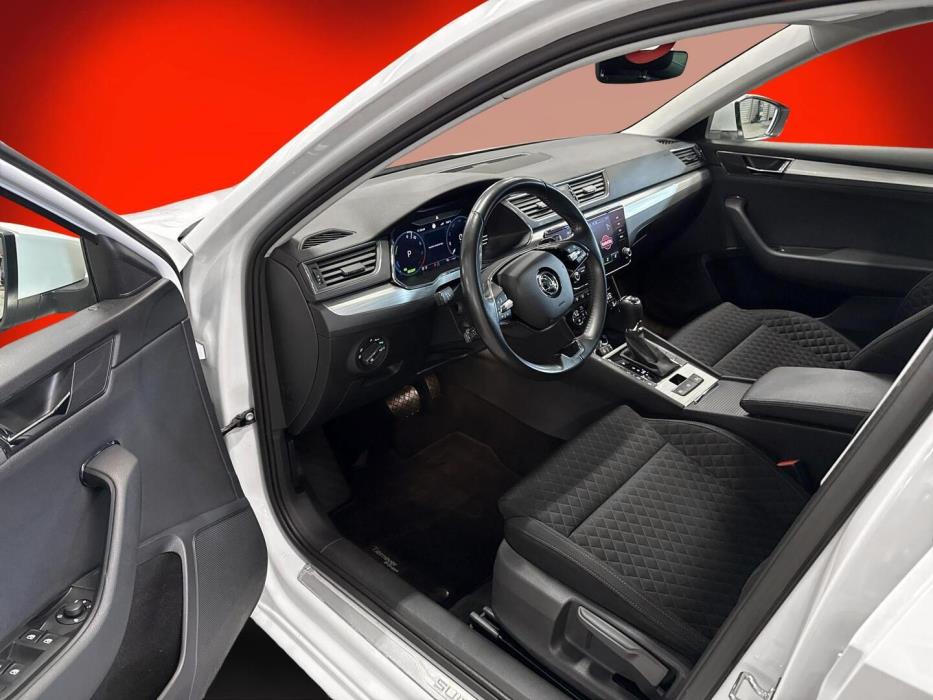 SKODA Superb 2022