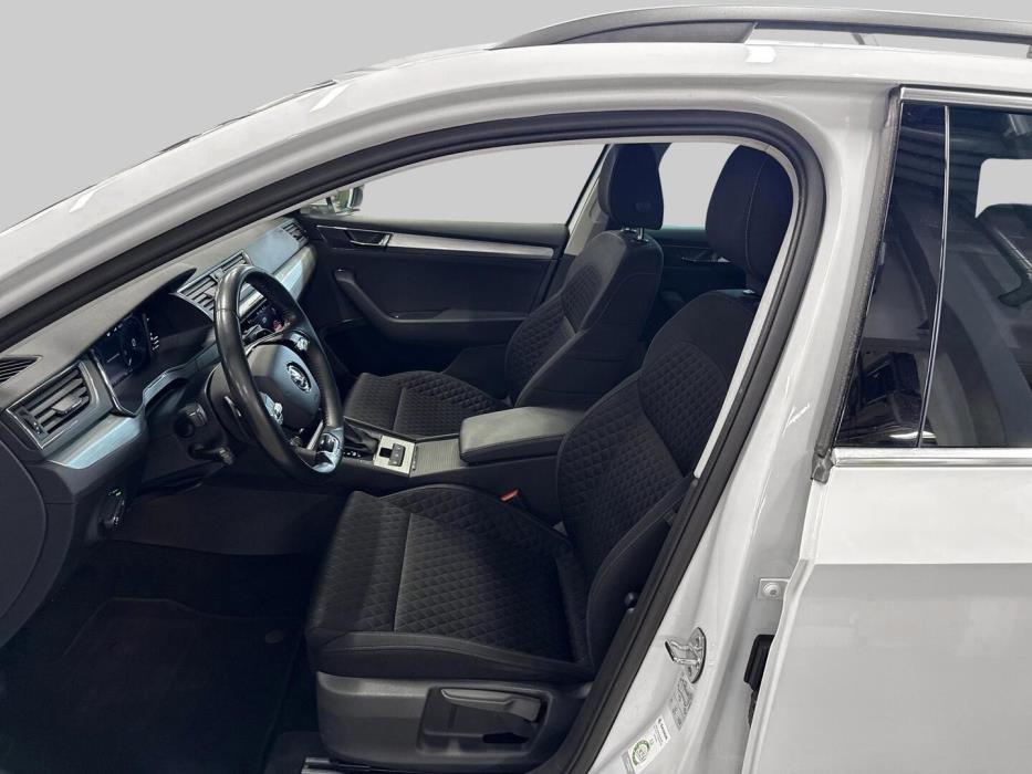 SKODA Superb 2022