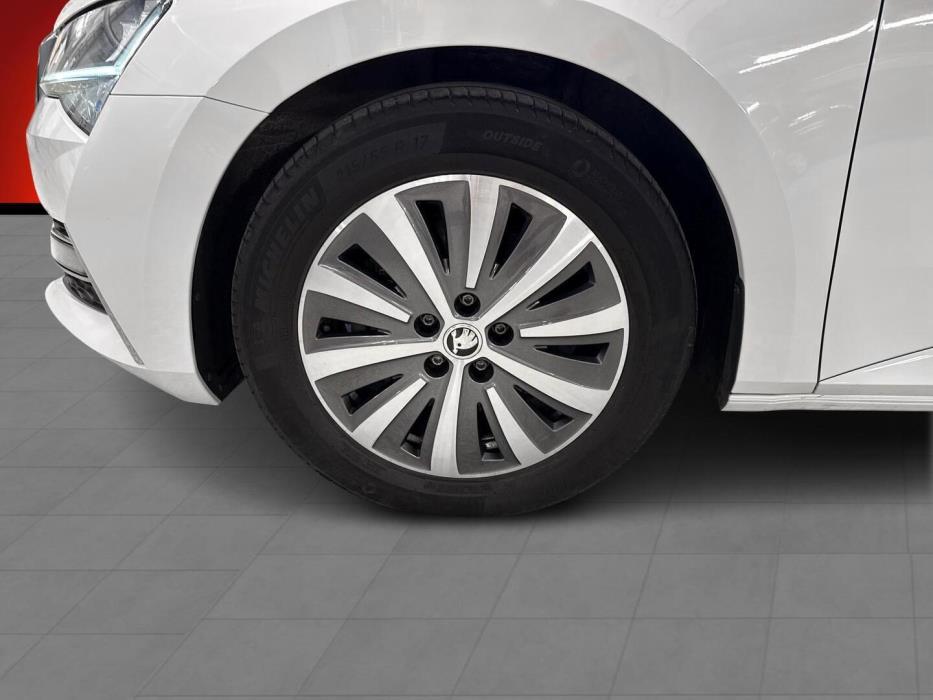 SKODA Superb 2022