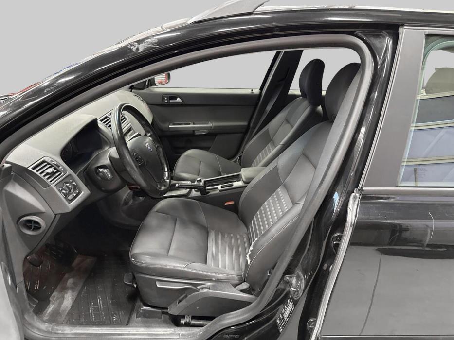 VOLVO V50 2009