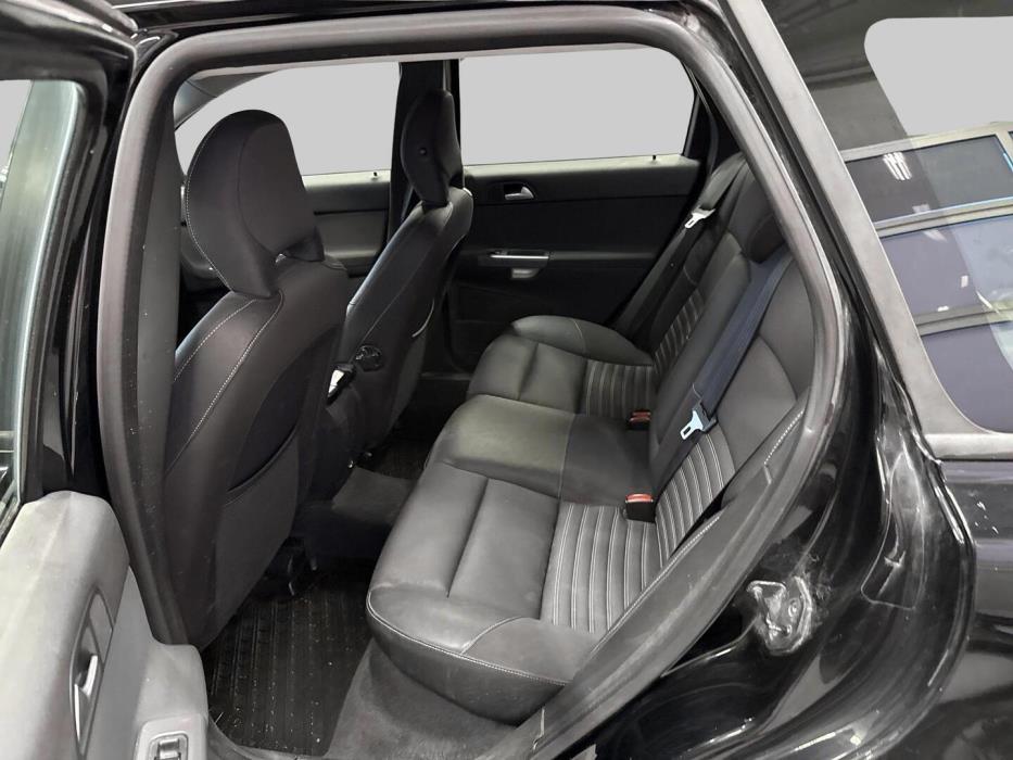 VOLVO V50 2009