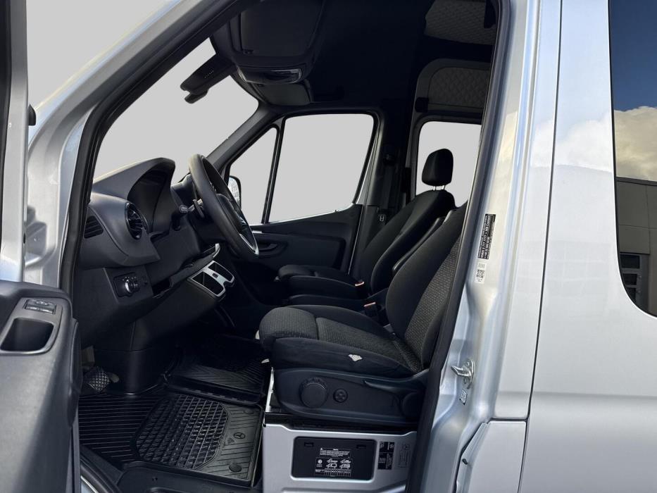 MERCEDES-BENZ Sprinter 2019