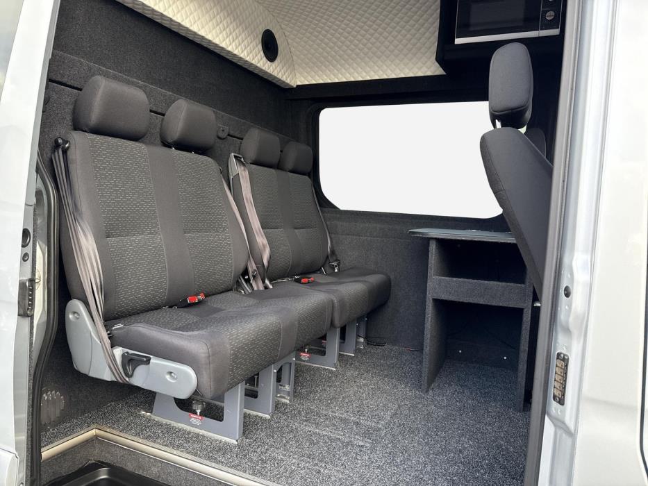 MERCEDES-BENZ Sprinter 2019
