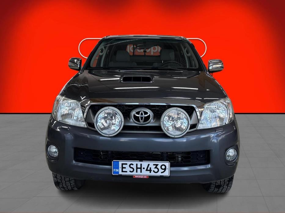 TOYOTA Hilux 2010