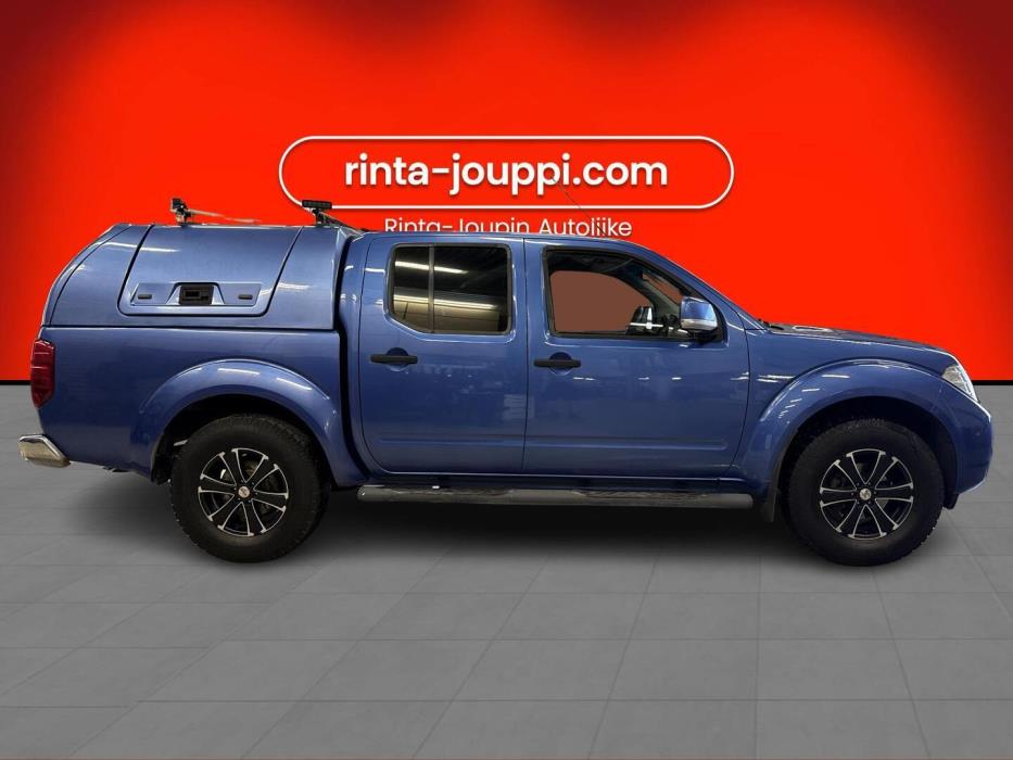 NISSAN Navara 2012