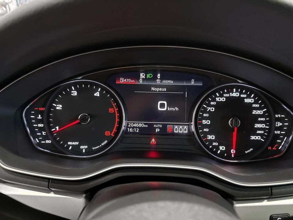 AUDI A4 2019