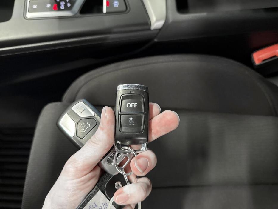 AUDI A4 2019