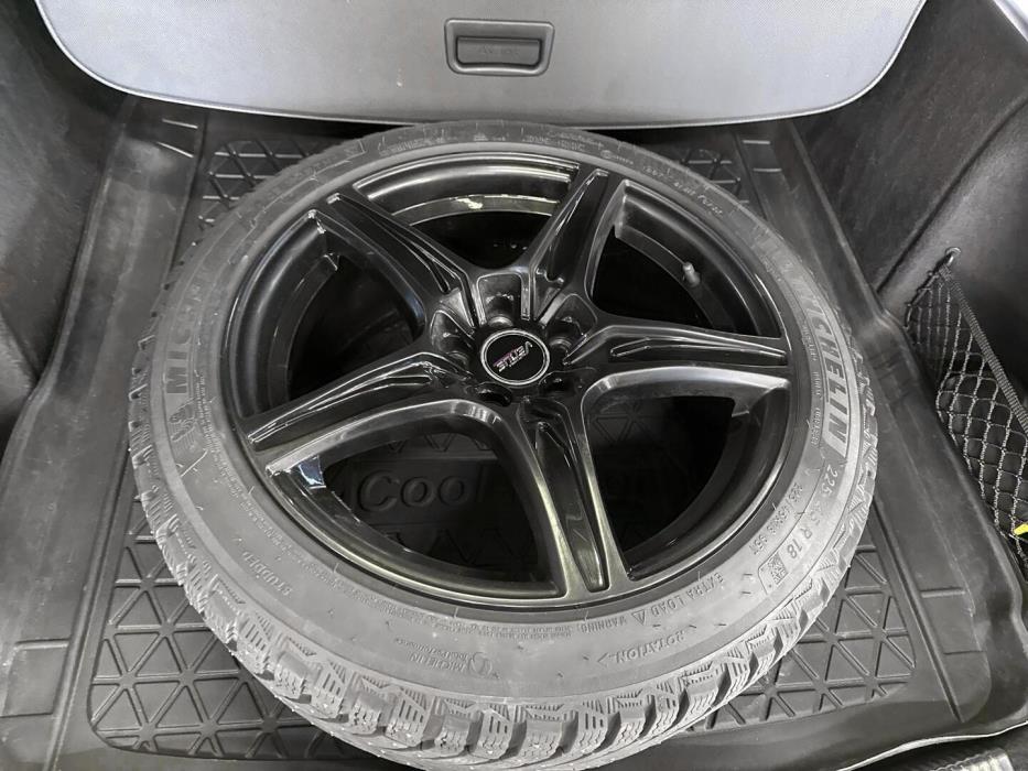 AUDI A4 2019