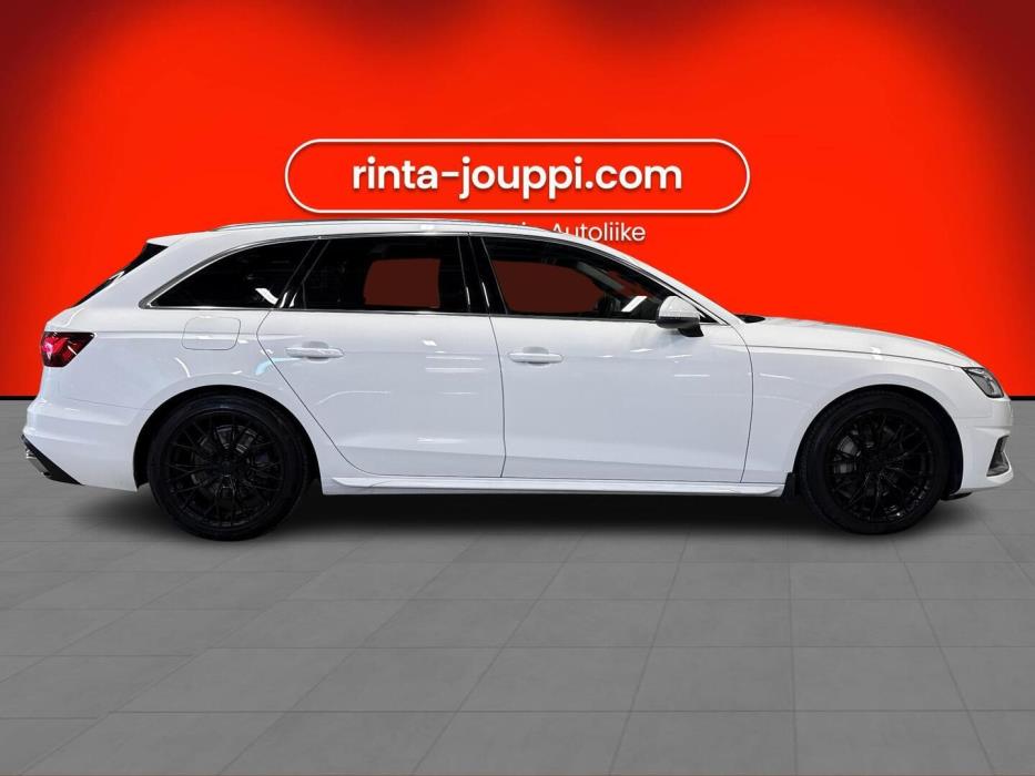 AUDI A4 2019