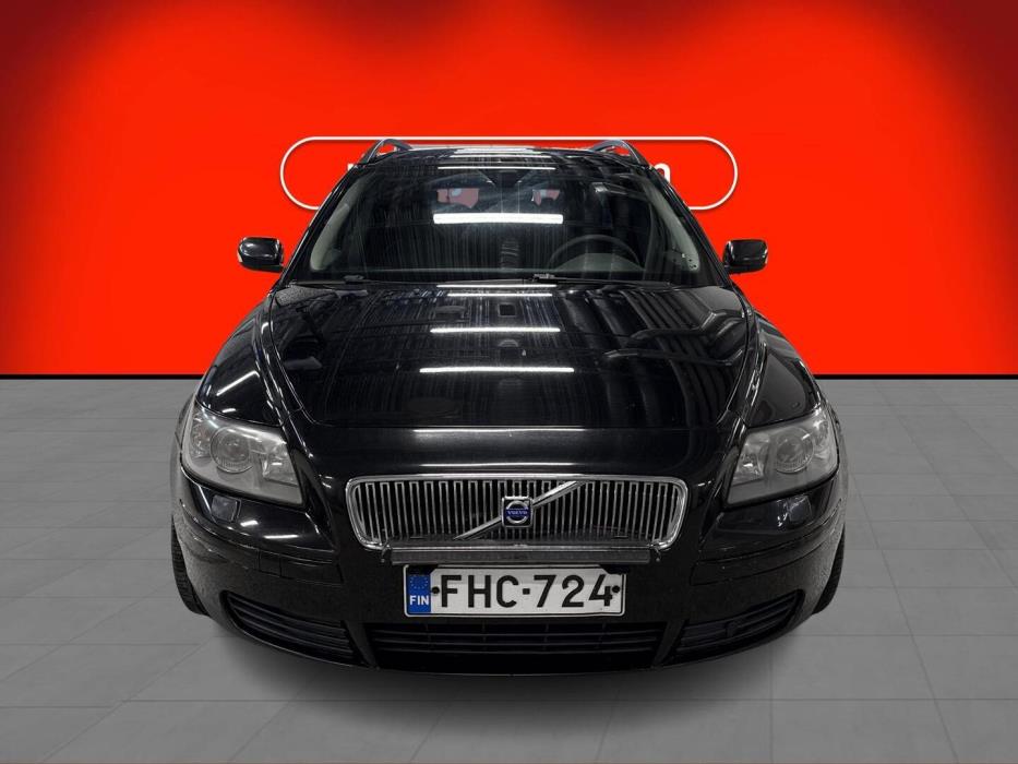 VOLVO V50 2005