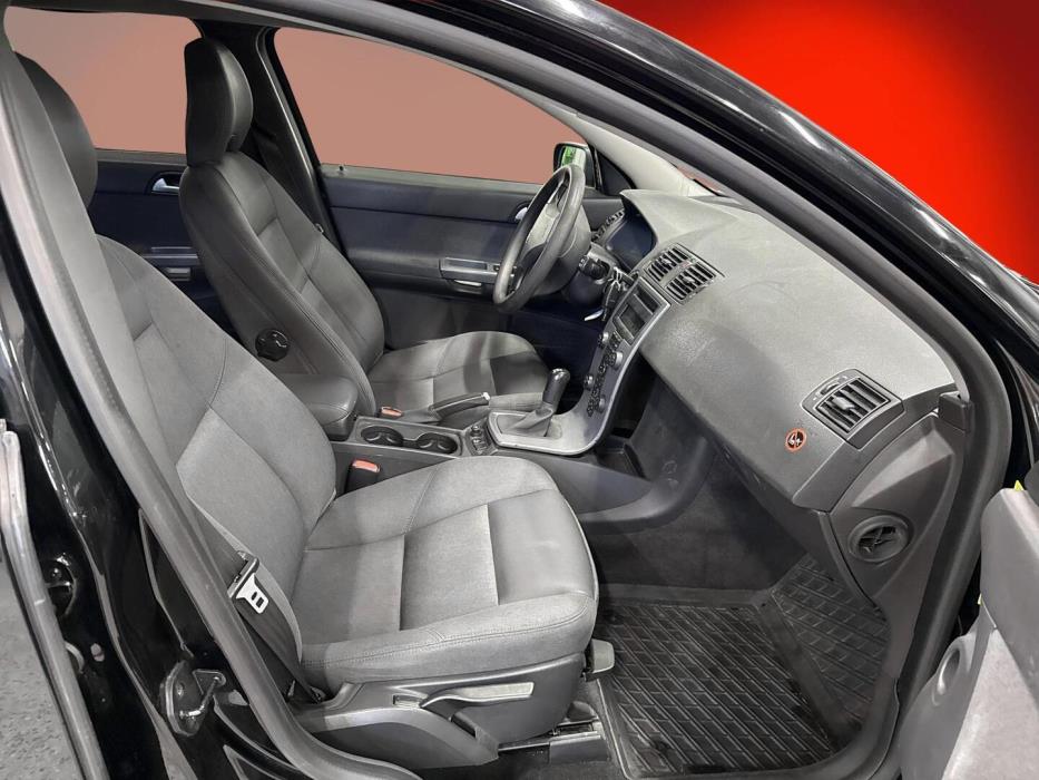 VOLVO V50 2005