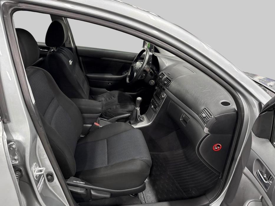 TOYOTA Avensis 2007