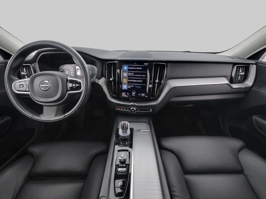 VOLVO XC60 2021