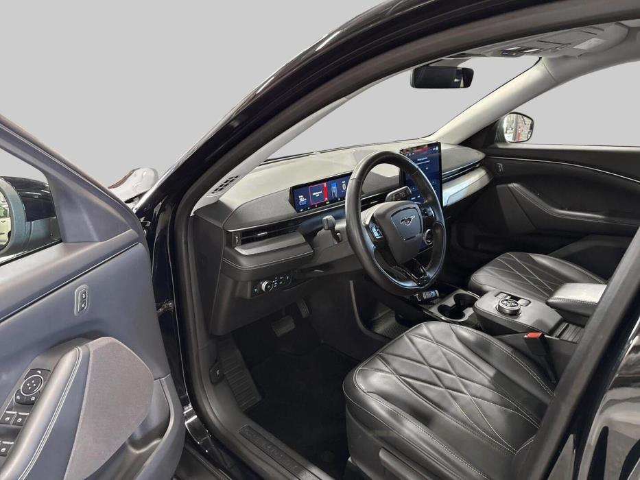 FORD Mustang Mach-E 2022