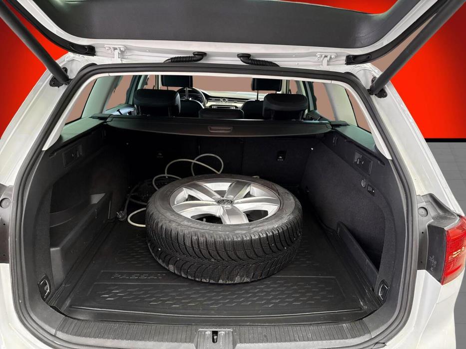 VOLKSWAGEN Passat 2016
