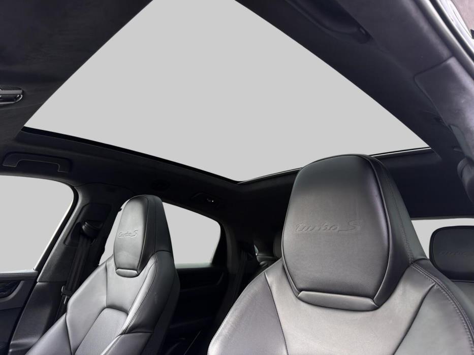 PORSCHE Cayenne 2019
