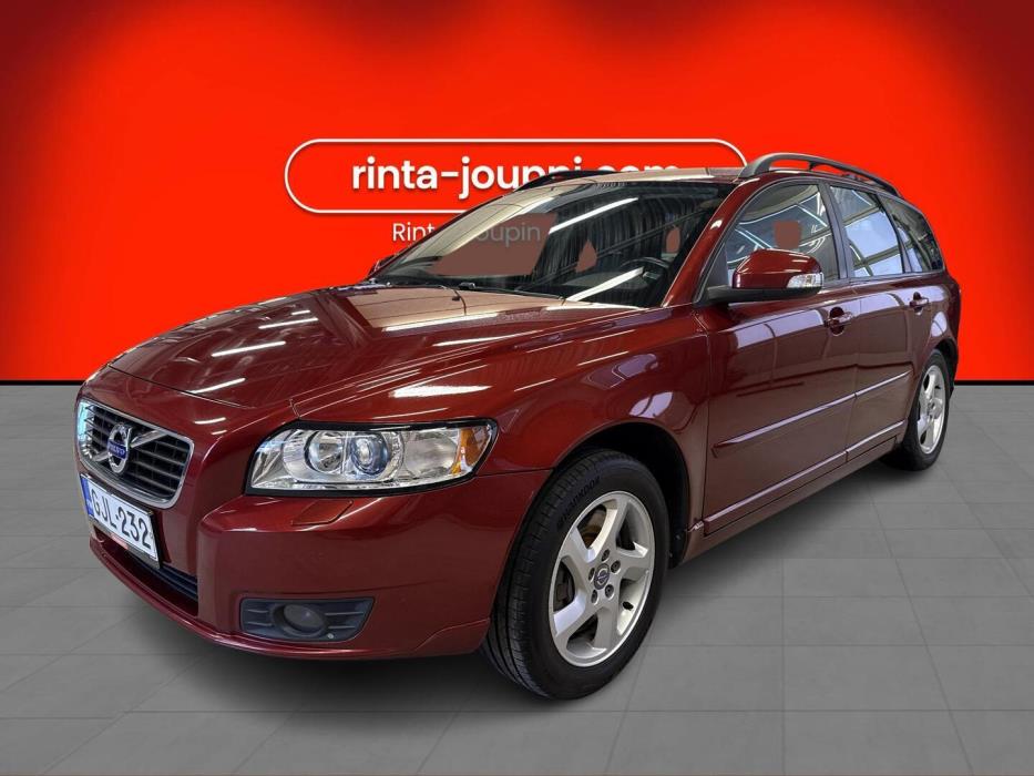VOLVO V50 2011