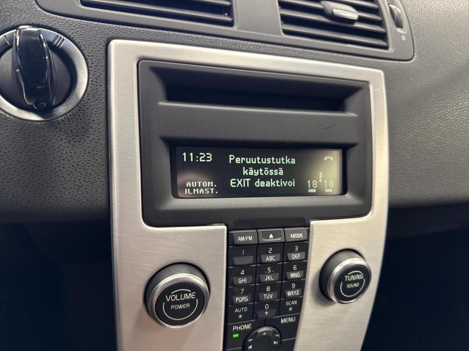 VOLVO V50 2011