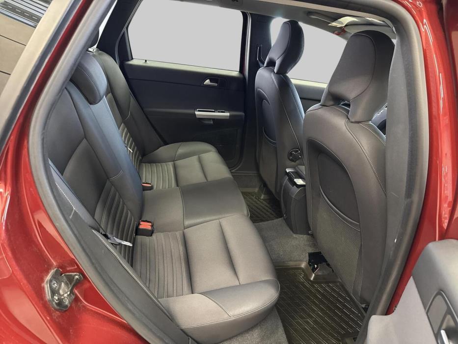 VOLVO V50 2011