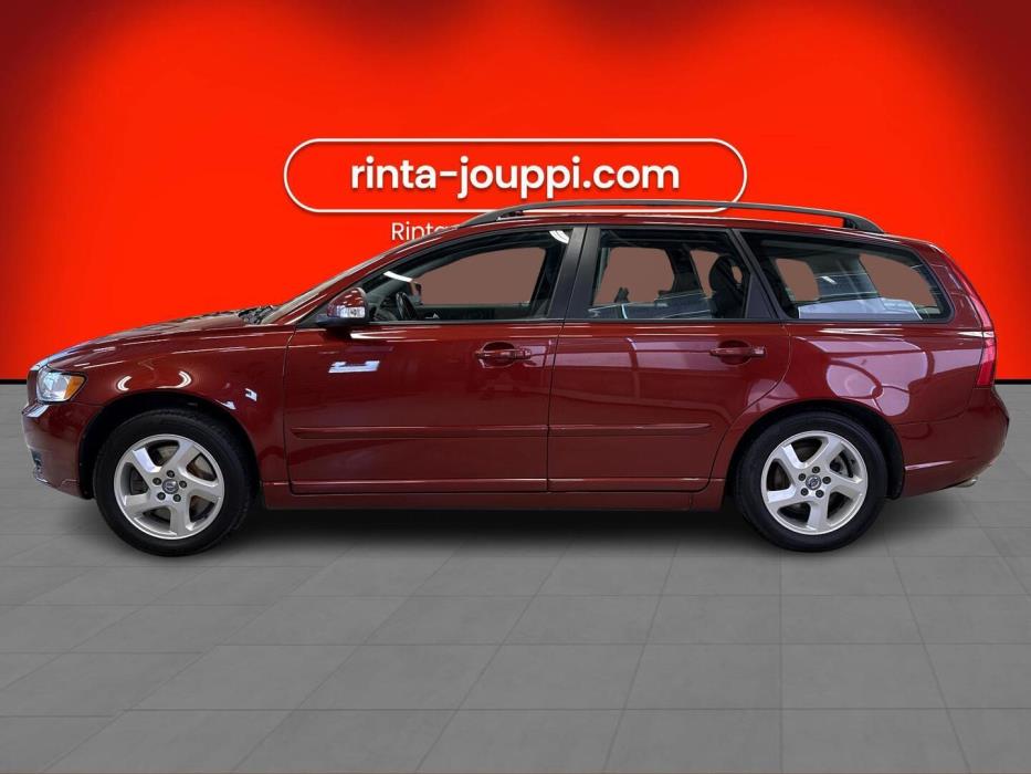 VOLVO V50 2011