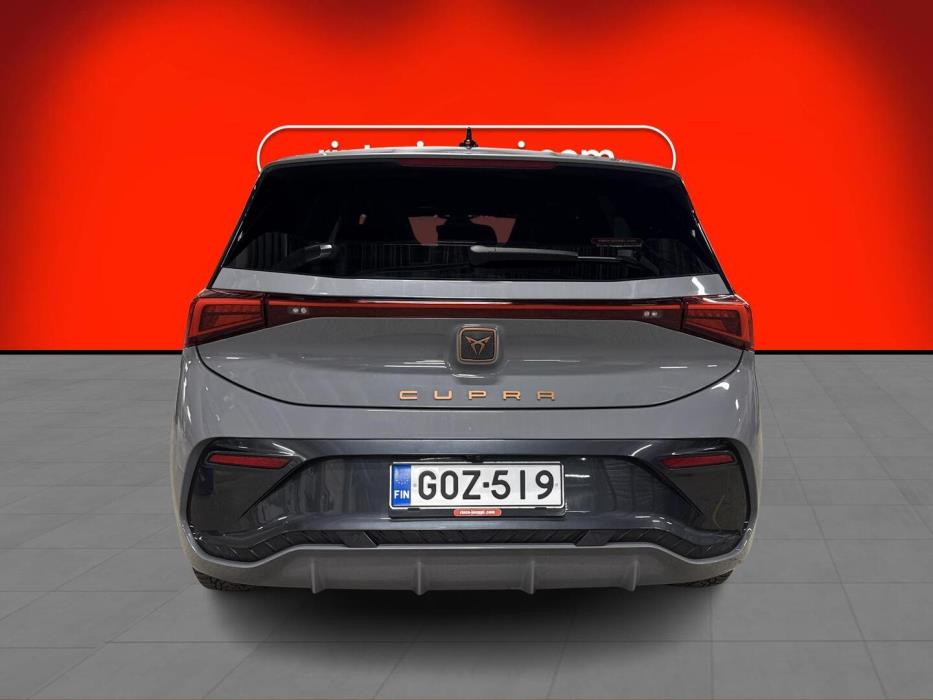 CUPRA Born 2022